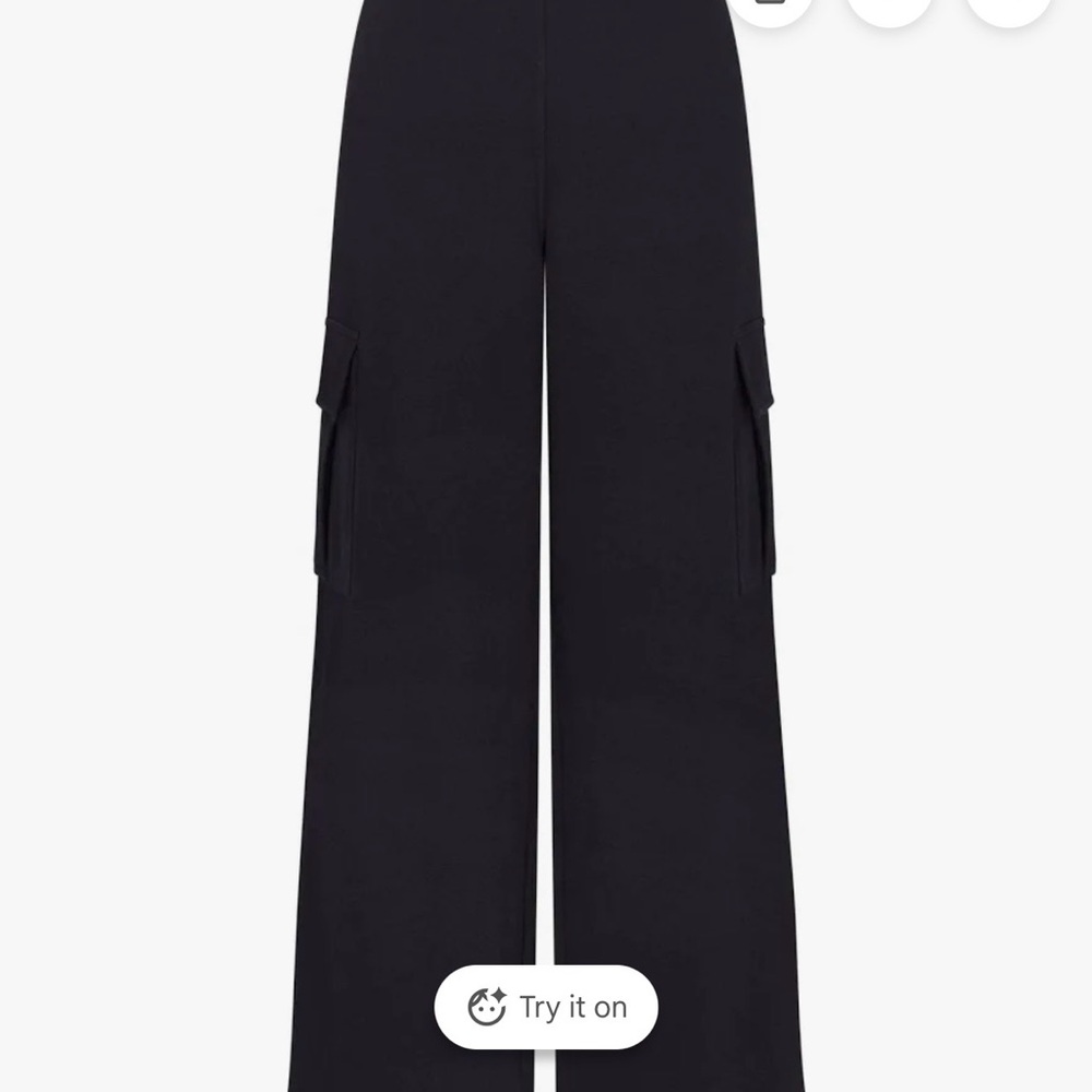 SKIMS black cargo Pants
